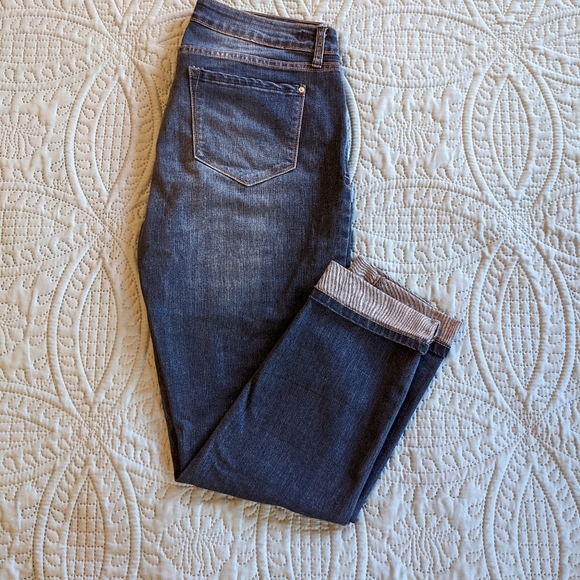 Jeans - Picture 2 of 2